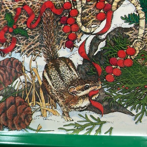 Vintage Tin Christmas Tray - Picture 5 of 9
